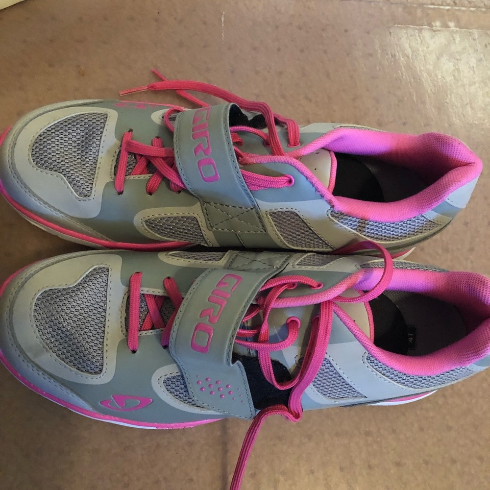 Spin shoes